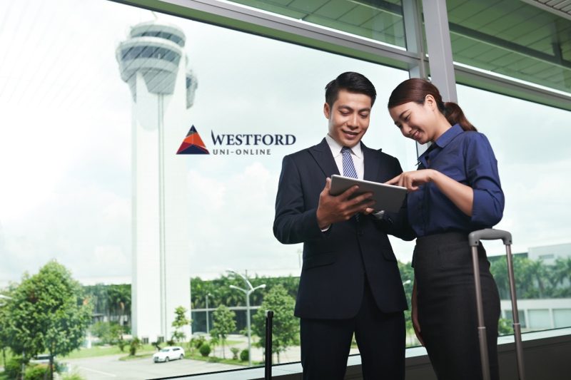 Apakah Gelar Doktor Sedang Tren di Kalangan Pekerja Profesional di Singapura?